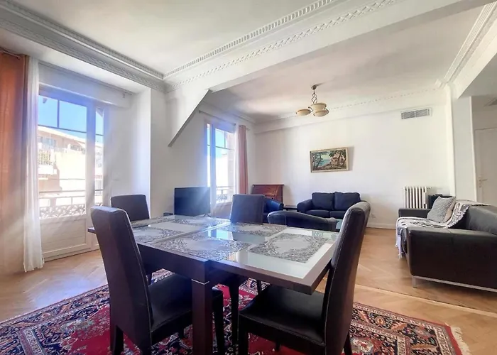 Bright Air-conditioned Flat In The Centre Apartment Nizza
