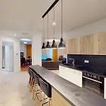 Bright Air-conditioned Flat In The Centre Апартаменты